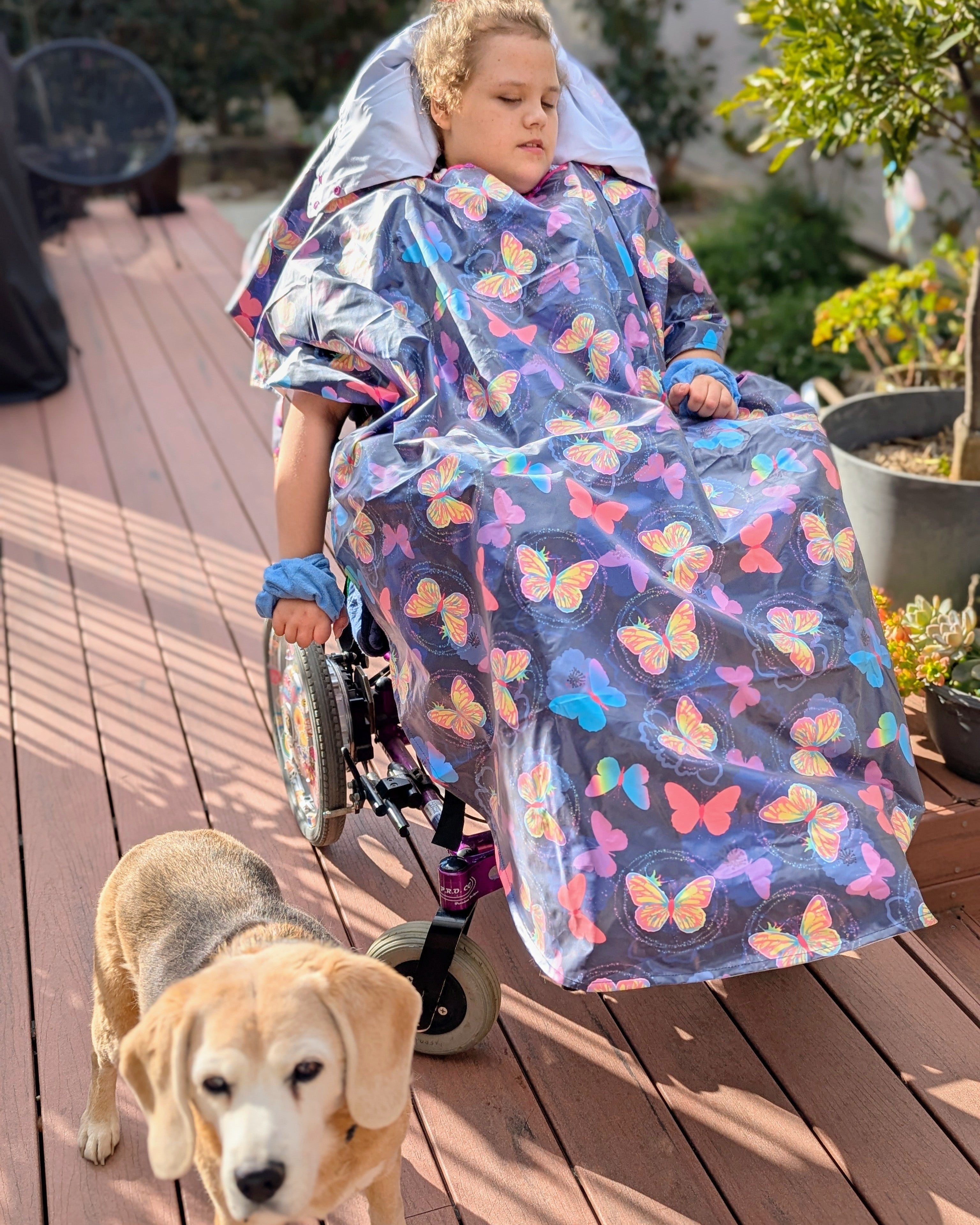 Mimi Poncho - Premium Poncho from Mimi Blankets - Just $58.65! Shop now at Mimi Blankets