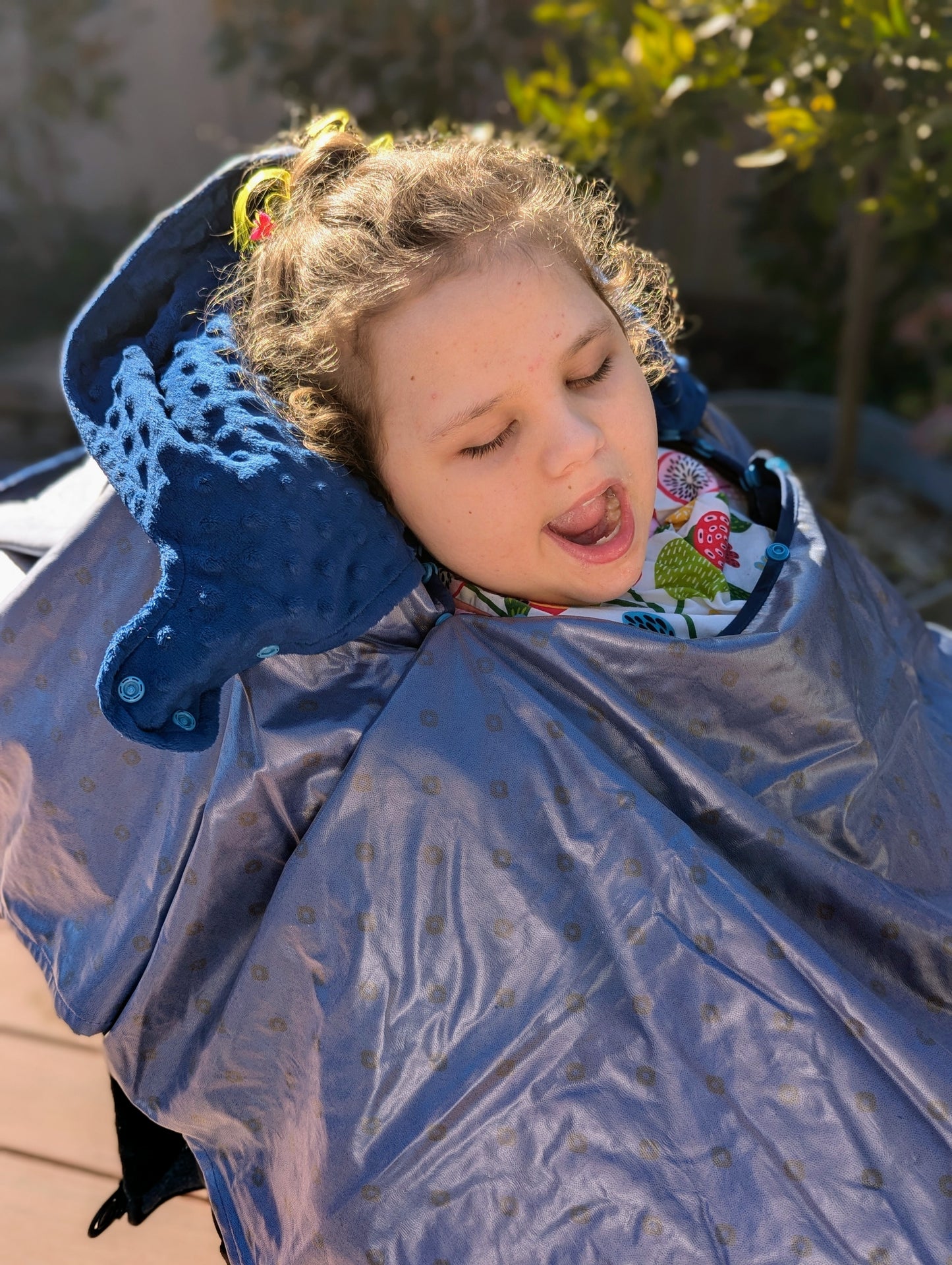 Waterproof + Minky Blanket (Medium Warmth, Waterproof & Windproof)